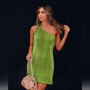 NWT Prepare To Swoon Plisse One Shoulder Mini Dress